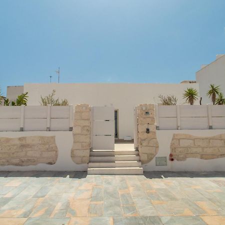 Le Grotte Hotel Лампедуза Екстериор снимка