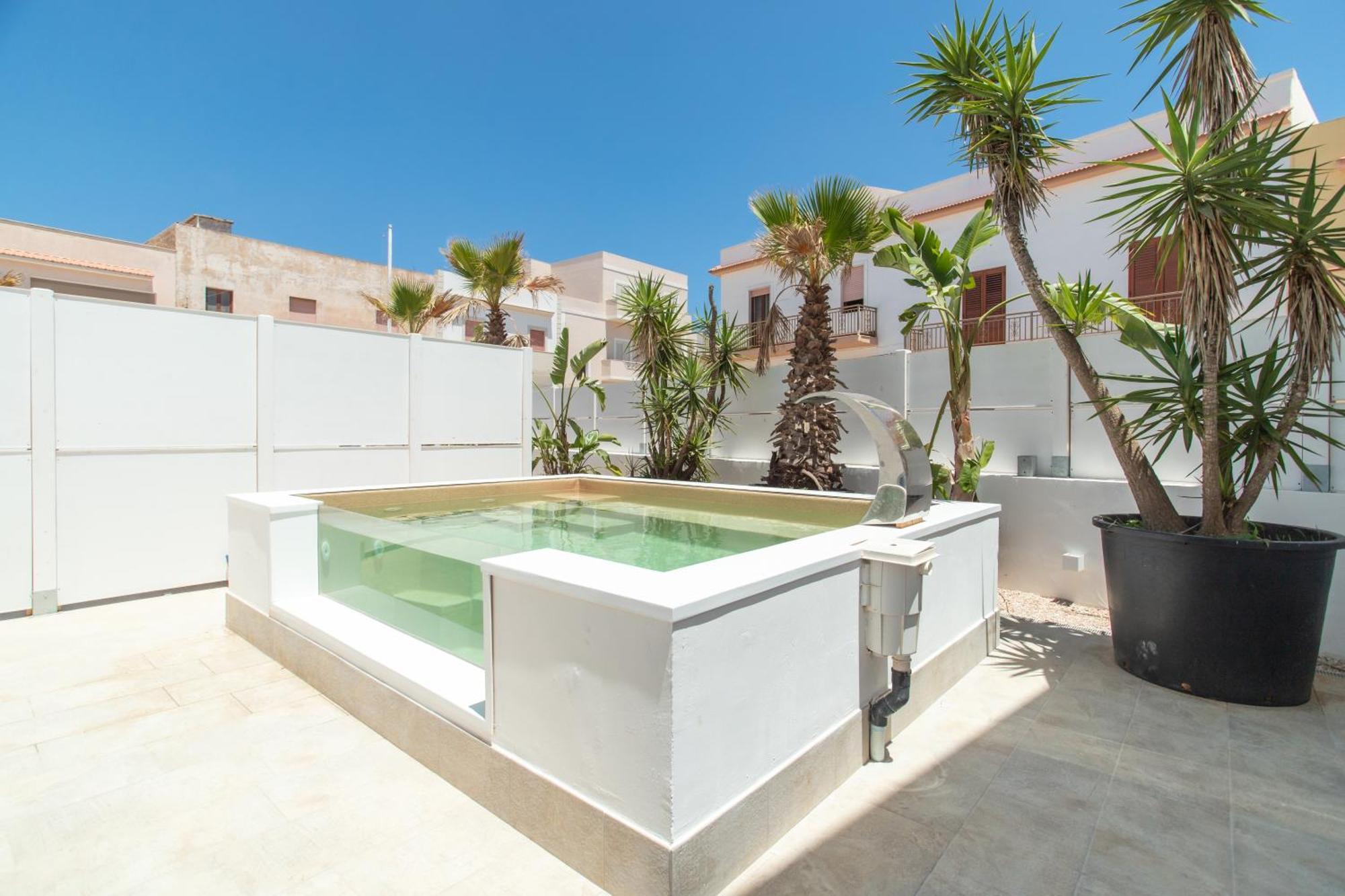 Le Grotte Hotel Лампедуза Екстериор снимка
