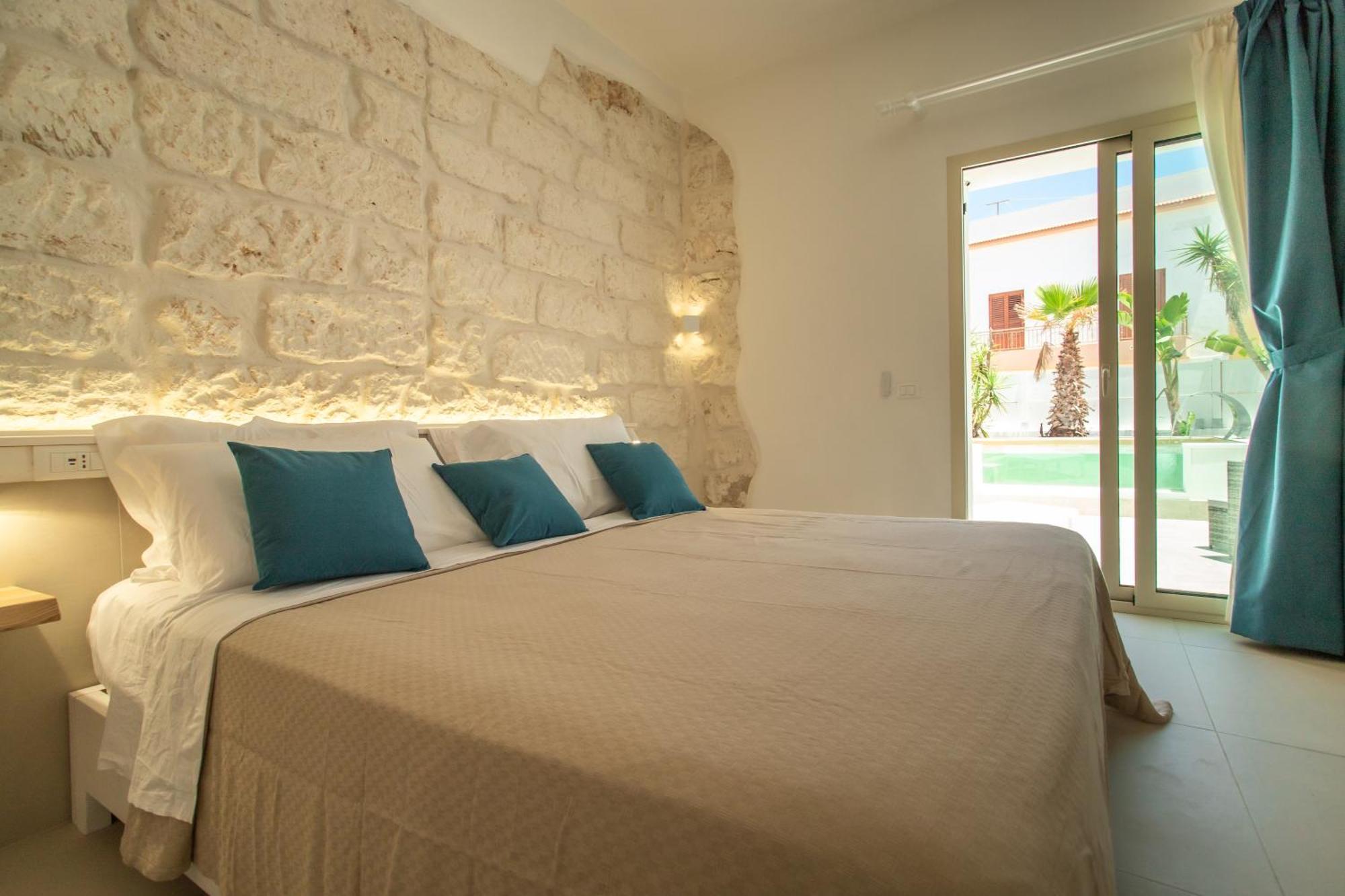Le Grotte Hotel Лампедуза Екстериор снимка