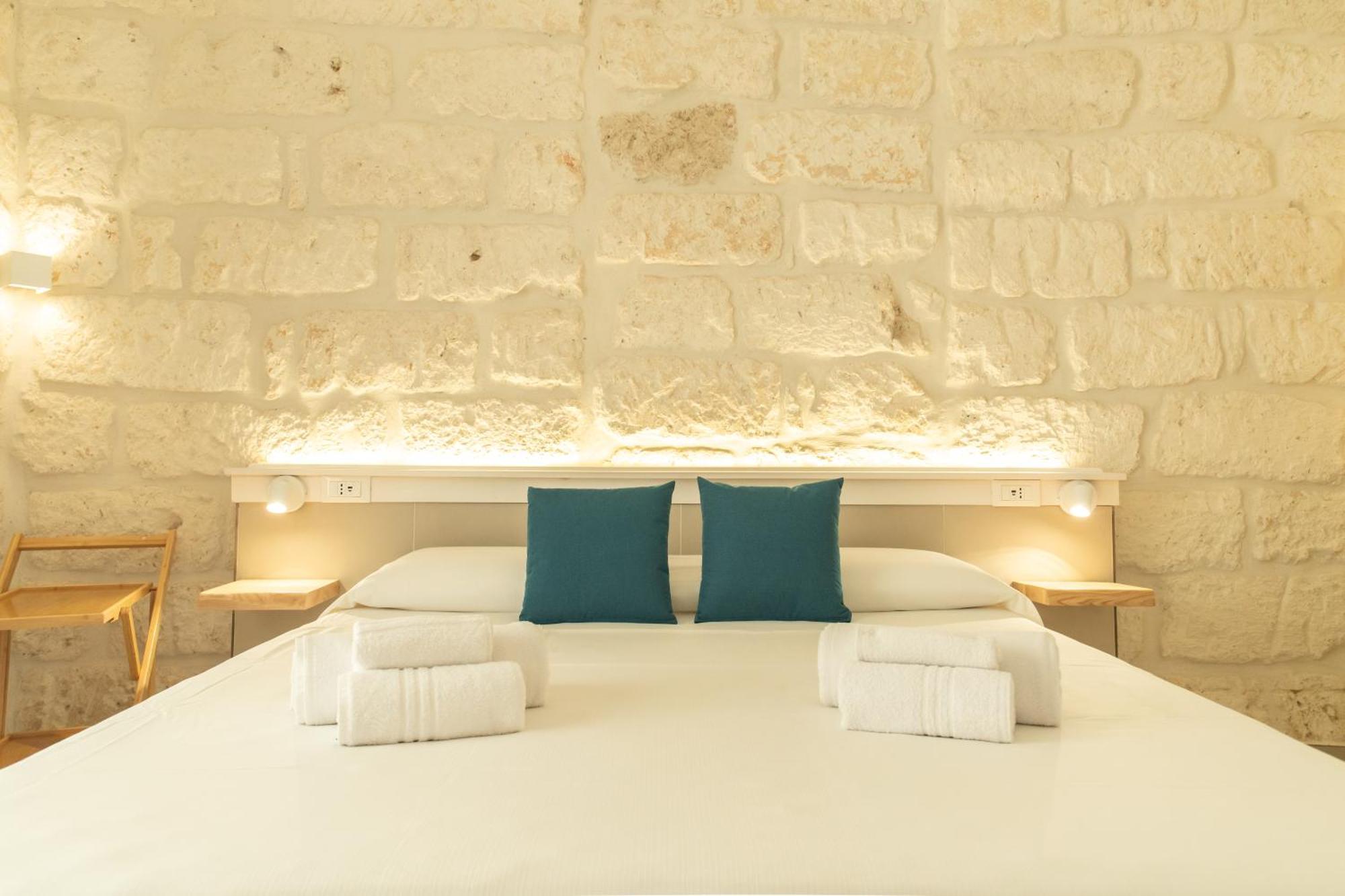 Le Grotte Hotel Лампедуза Екстериор снимка